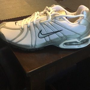 Men’s Air max 9.5 Black grey and white